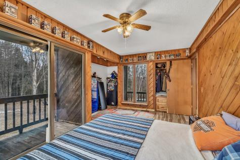 79 Auburn Road Peru ME 04290
