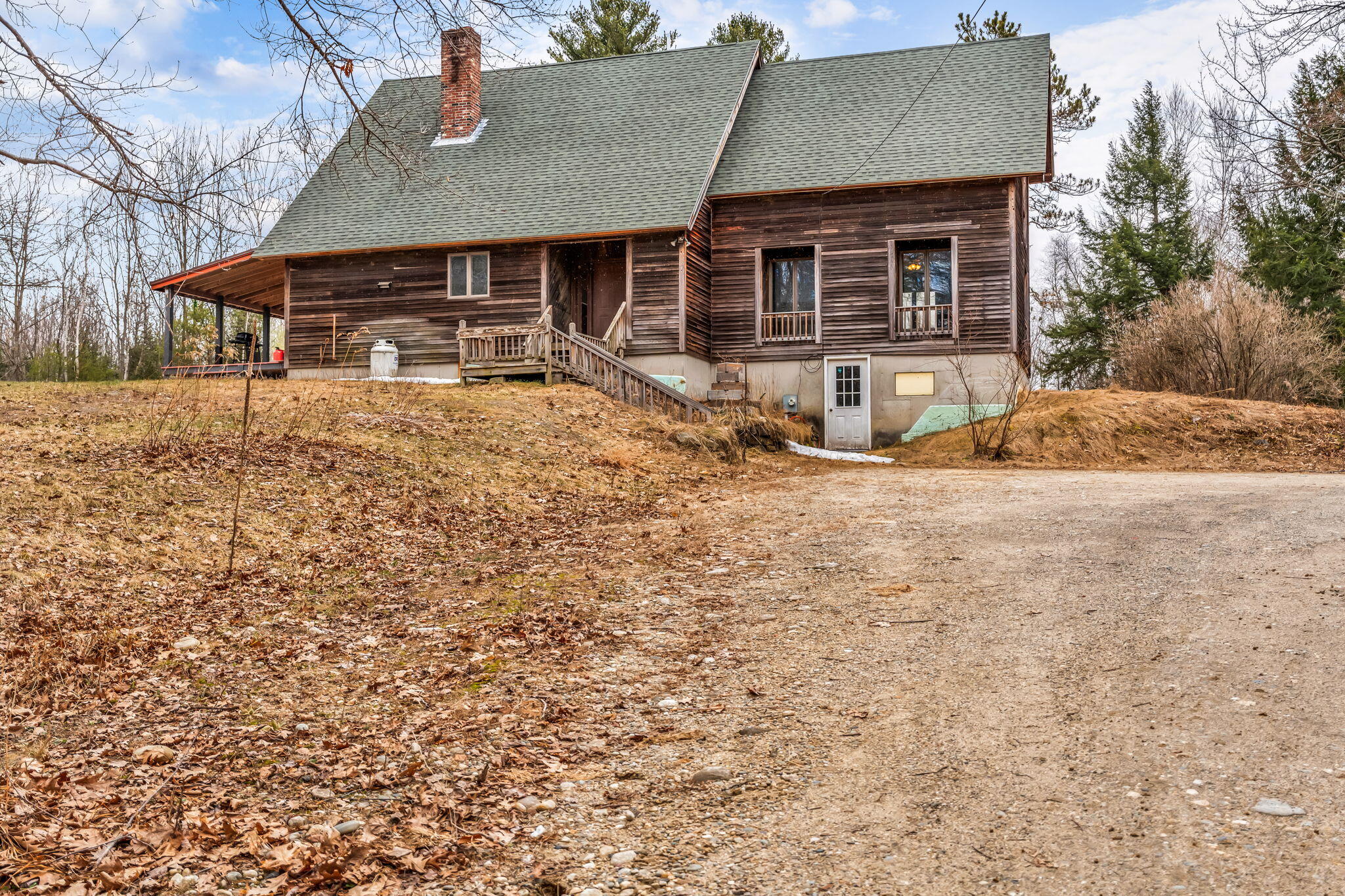 79 Auburn Road Peru ME 04290