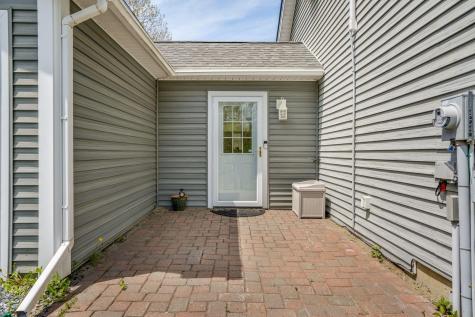 65 Mcallister Road Clinton ME 04927