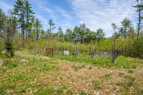 65 Mcallister Road Clinton ME 04927