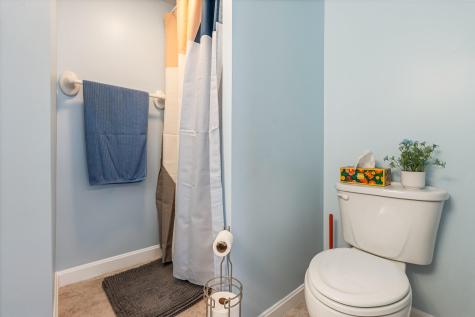 28 Forest Drive Topsham ME 04086