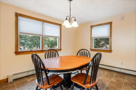 28 Forest Drive Topsham ME 04086