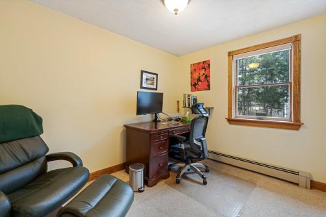 28 Forest Drive Topsham ME 04086