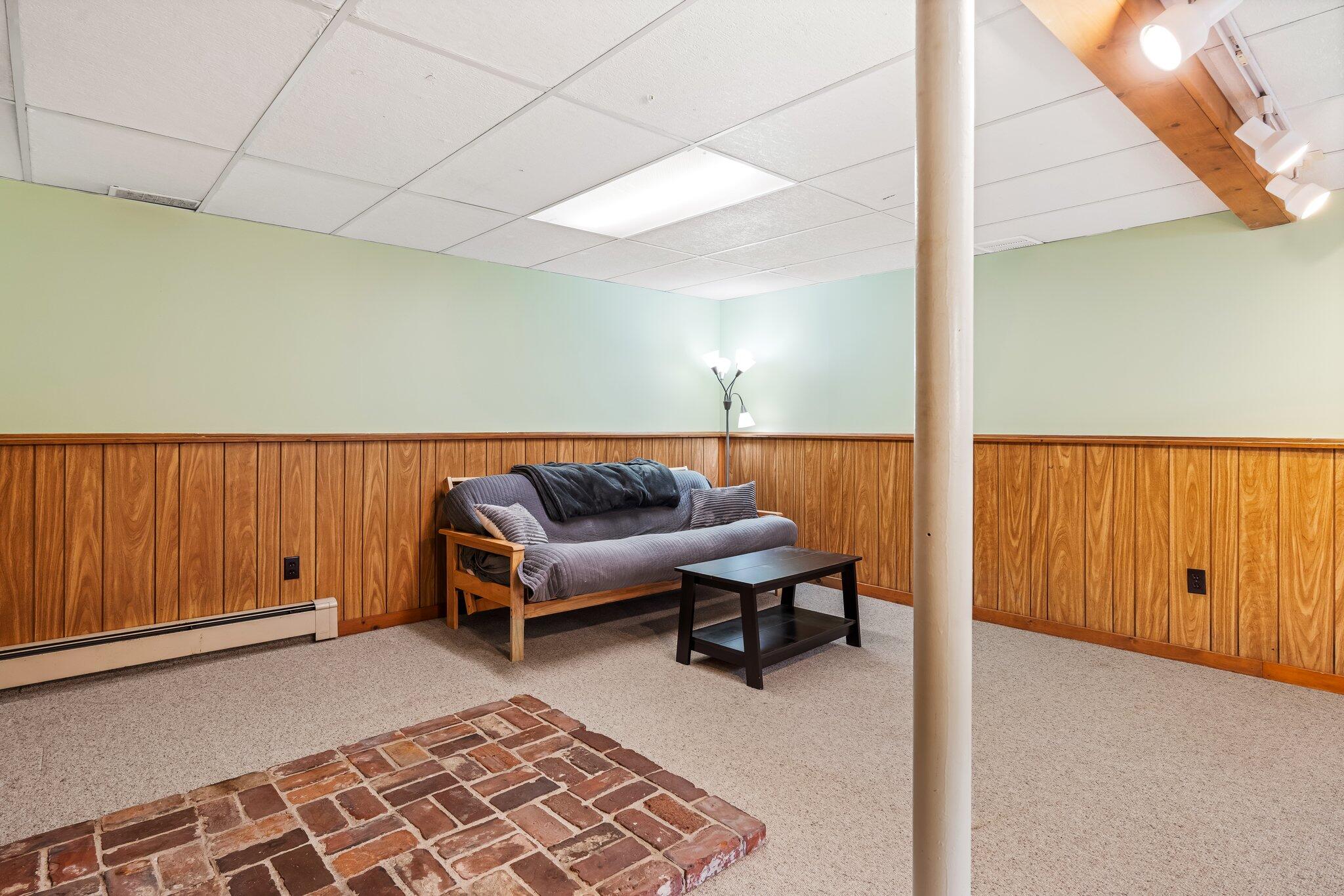 28 Forest Drive Topsham ME 04086