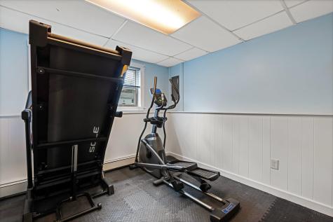 28 Forest Drive Topsham ME 04086