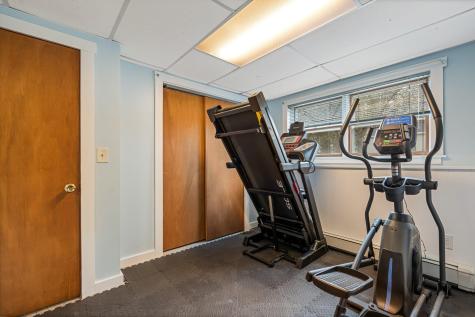 28 Forest Drive Topsham ME 04086