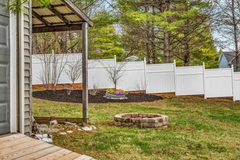 45 Hermon Heights Hermon ME 04401