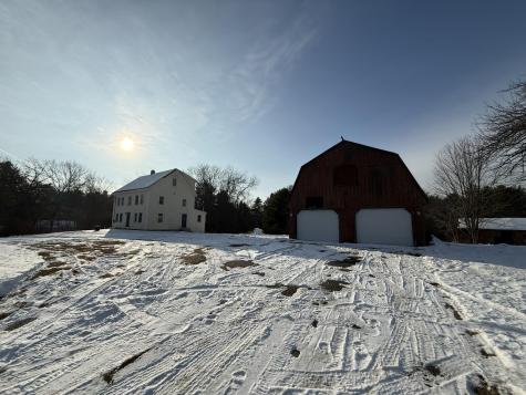 17 Walker Road Mechanic Falls ME 04256