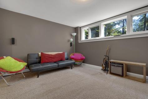 52 N Bridgton Road Waterford ME 04088