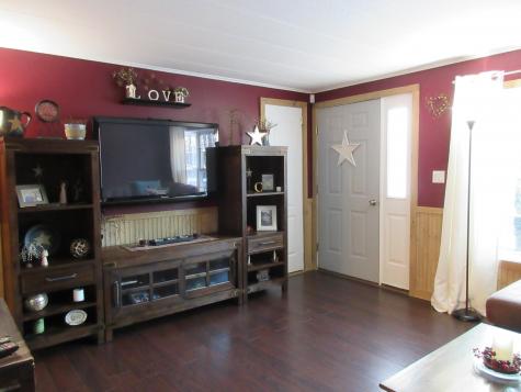 775 Empire Road Poland ME 04274