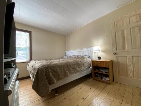 62 Mcnamara Street Lewiston ME 04240