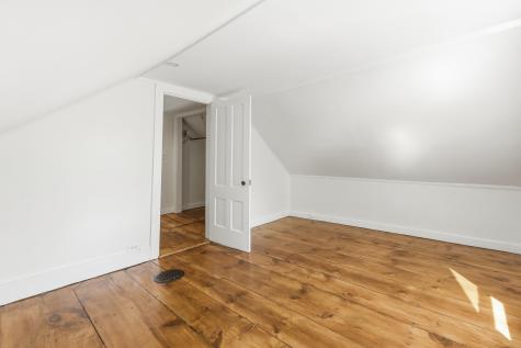 31 Brown Street Kennebunk ME 04043