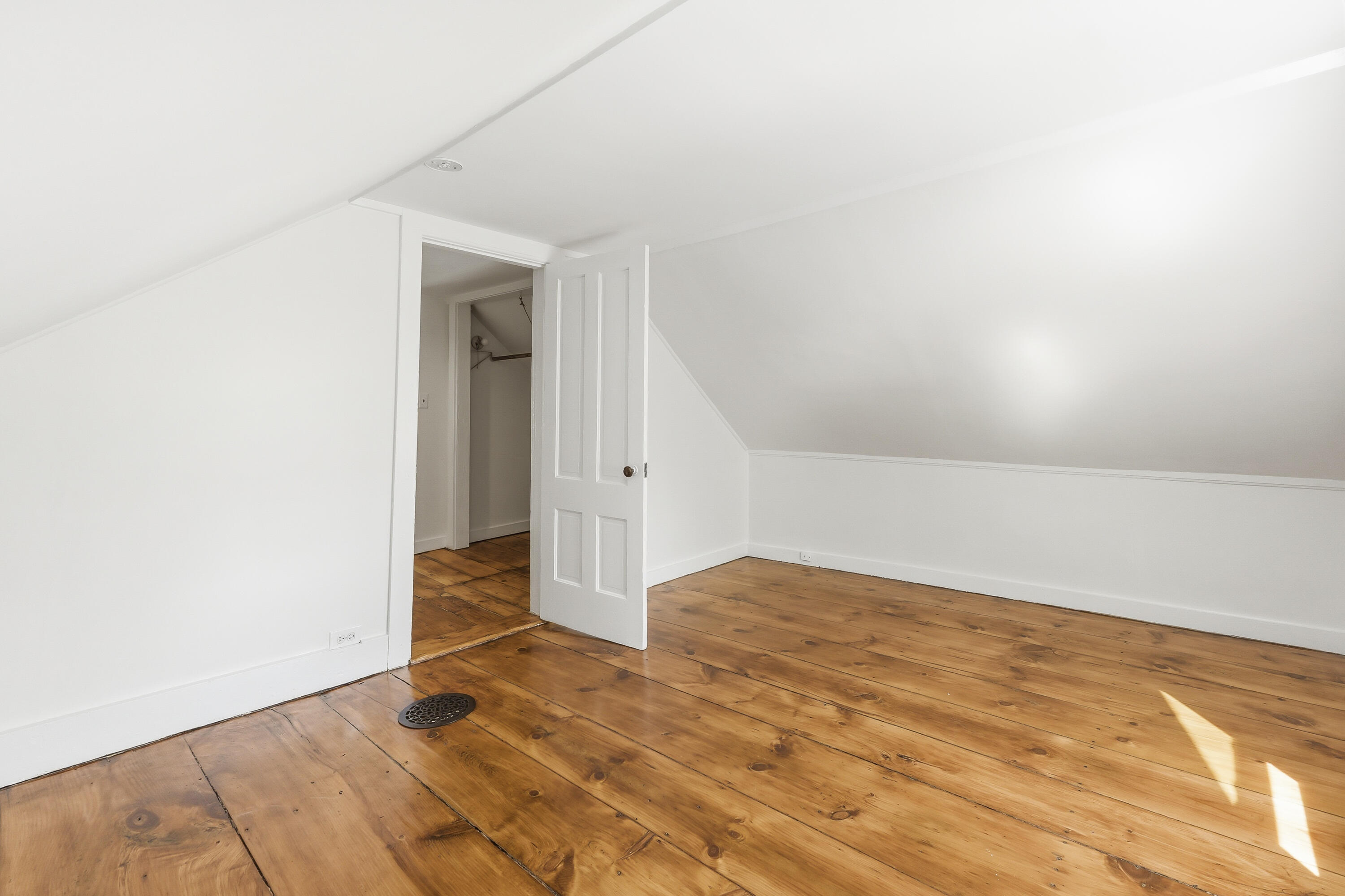 31 Brown Street Kennebunk ME 04043