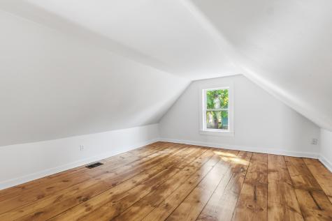 31 Brown Street Kennebunk ME 04043