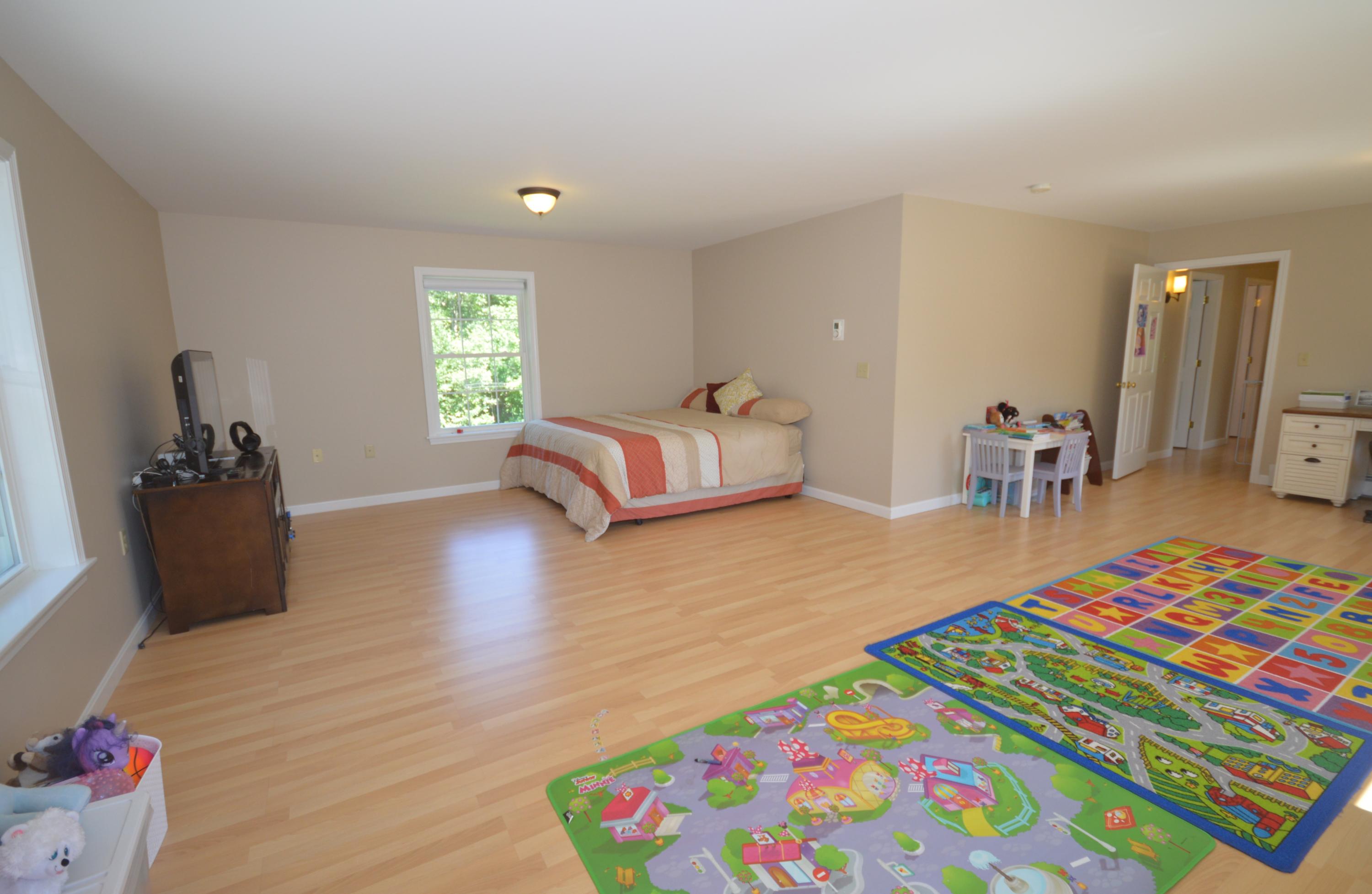 7 Crestview Drive Orono ME 04473