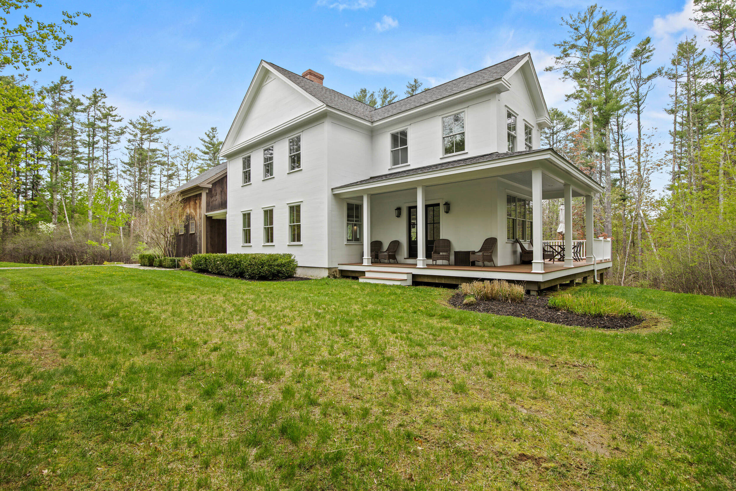 15 Pumpkin Hollow Cumberland ME 04021