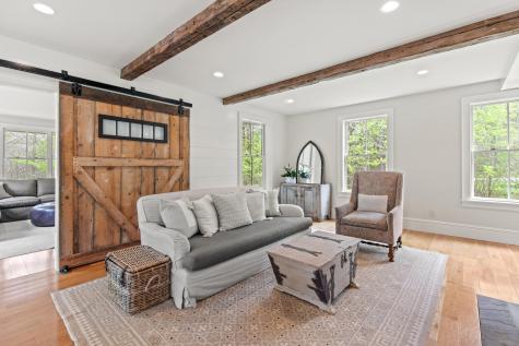 15 Pumpkin Hollow Cumberland ME 04021