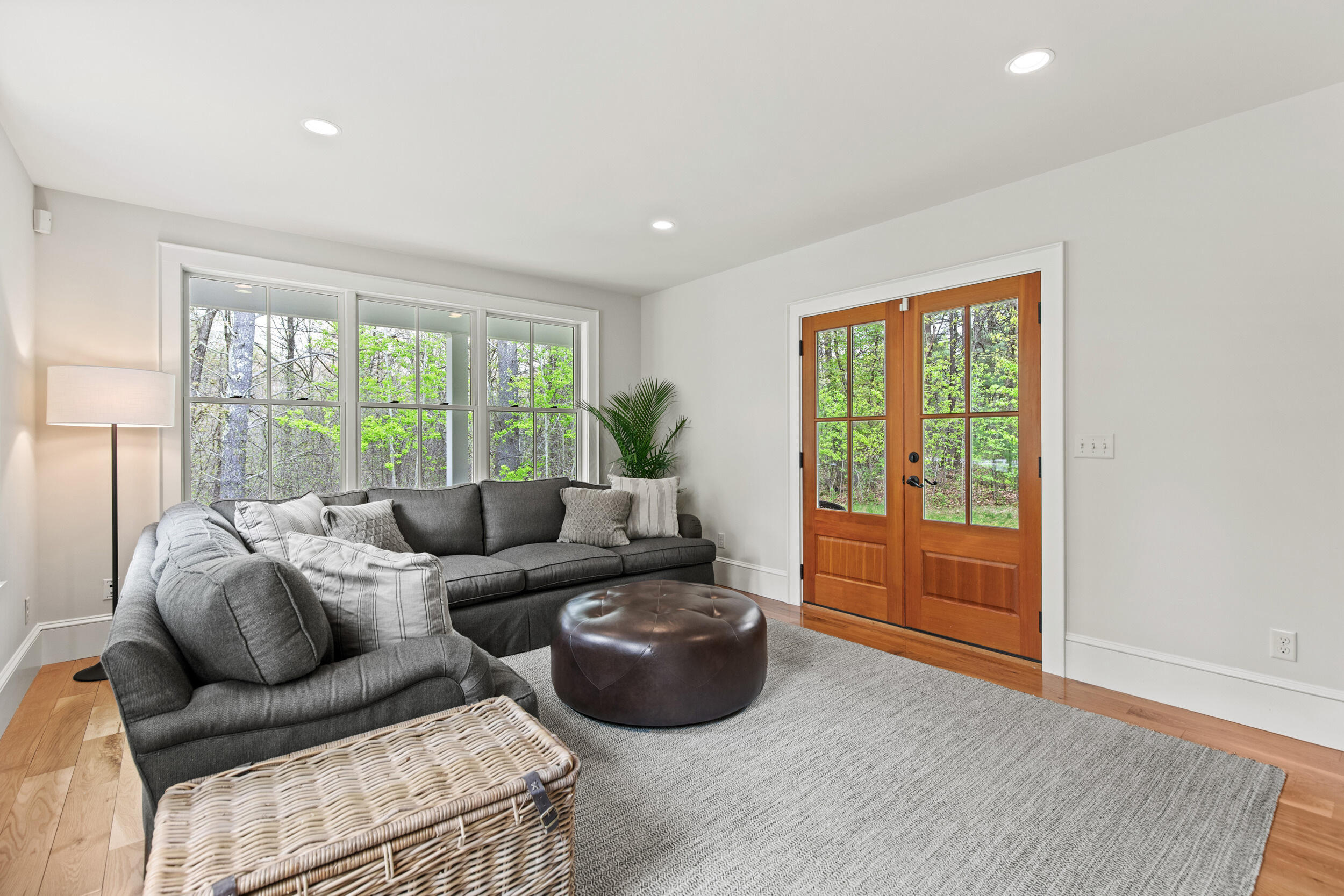 15 Pumpkin Hollow Cumberland ME 04021