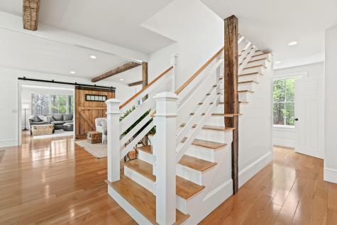 15 Pumpkin Hollow Cumberland ME 04021