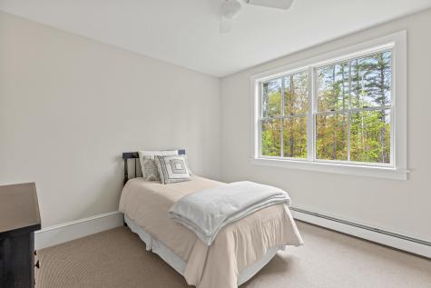 15 Pumpkin Hollow Cumberland ME 04021