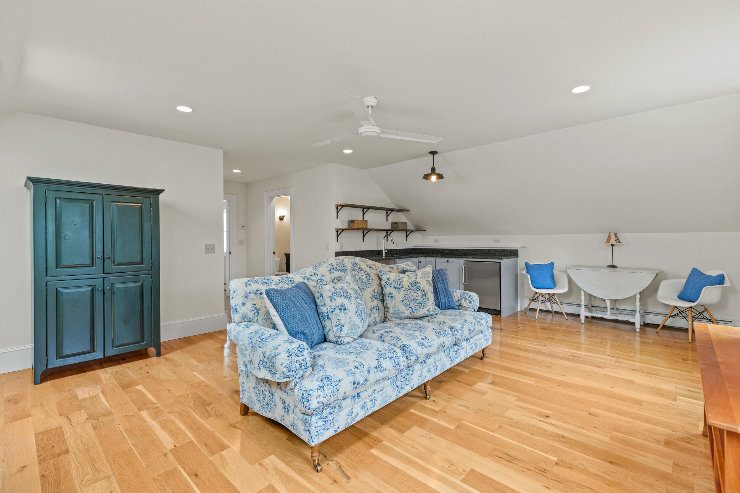 15 Pumpkin Hollow Cumberland ME 04021