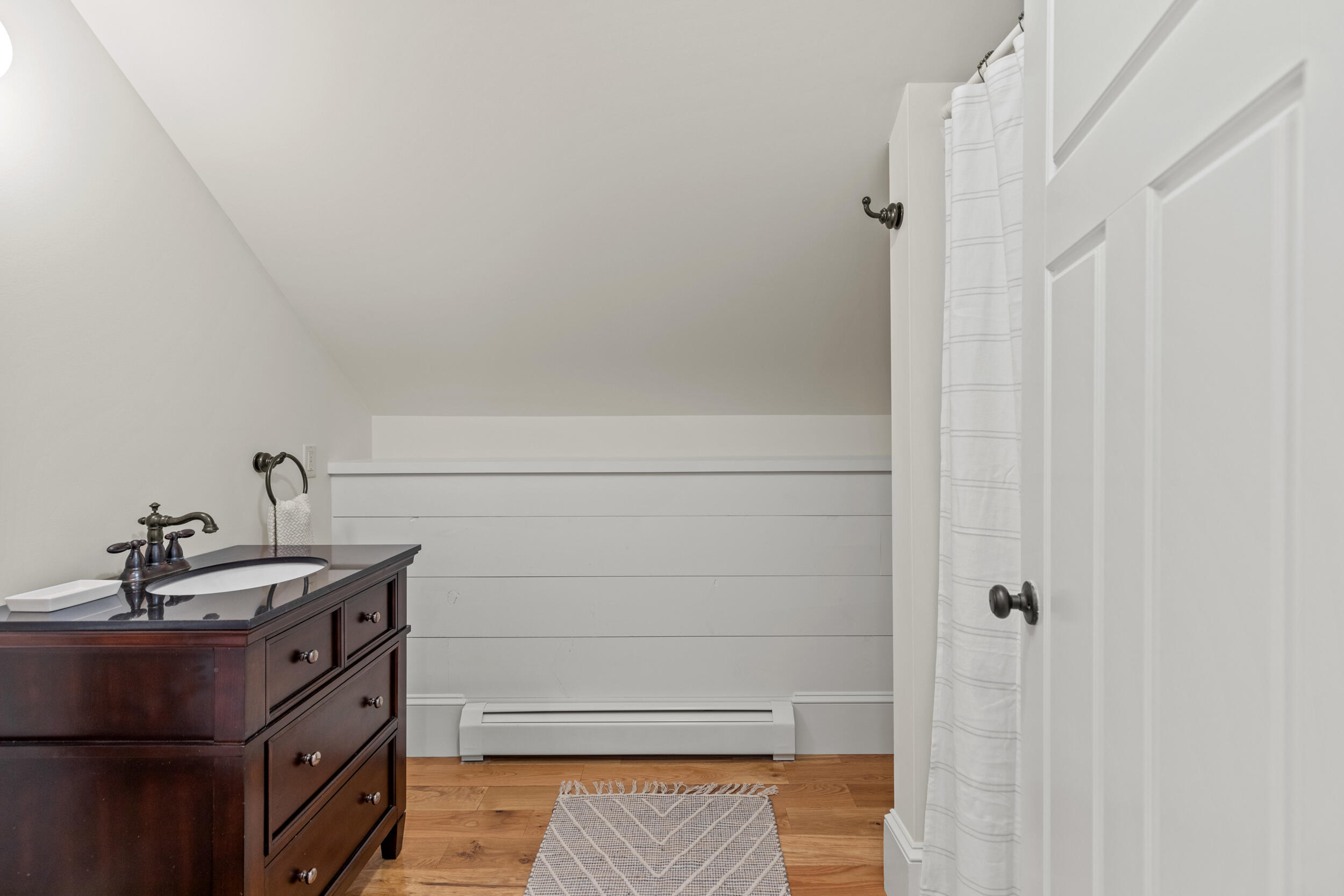 15 Pumpkin Hollow Cumberland ME 04021