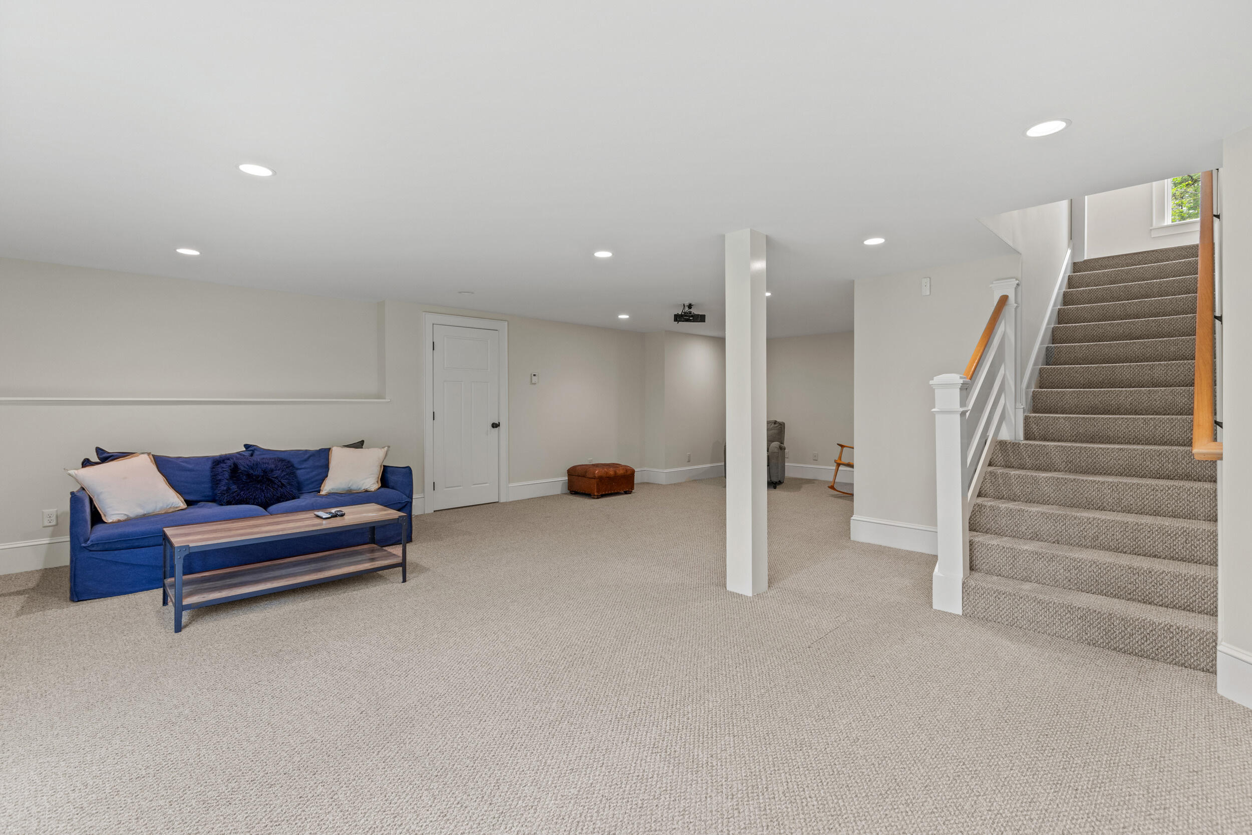 15 Pumpkin Hollow Cumberland ME 04021