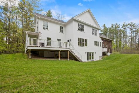 15 Pumpkin Hollow Cumberland ME 04021