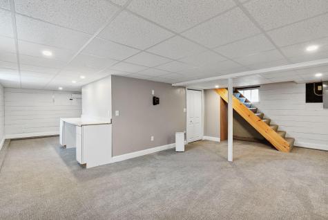 36 Newton Street Portland ME 04103