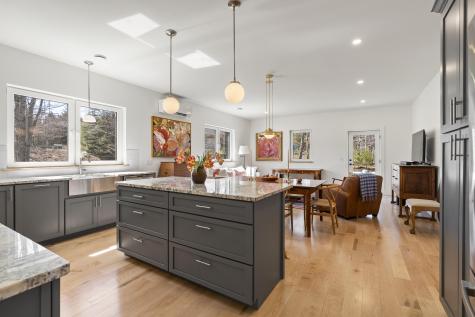 1 Little Bird Lane Brunswick ME 04011