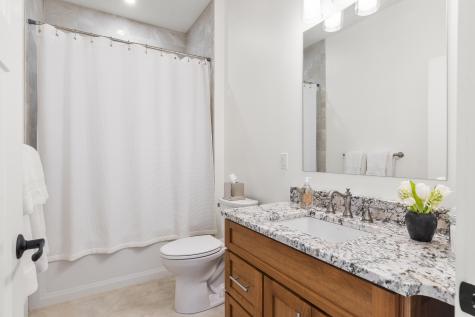 1 Little Bird Lane Brunswick ME 04011