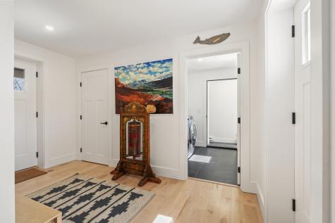 1 Little Bird Lane Brunswick ME 04011