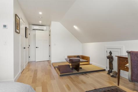 1 Little Bird Lane Brunswick ME 04011