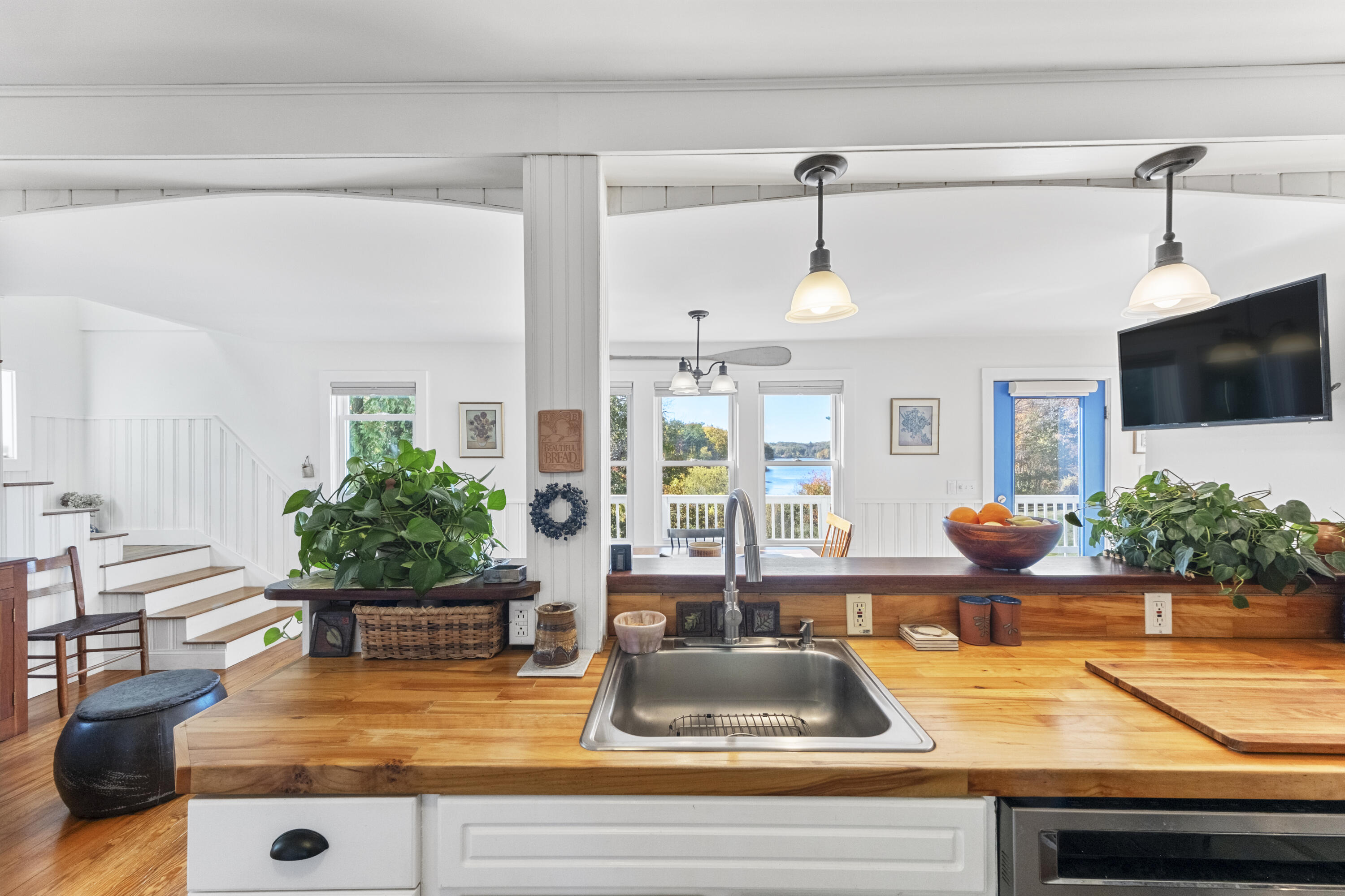 693 Wiscasset Road Boothbay ME 04537