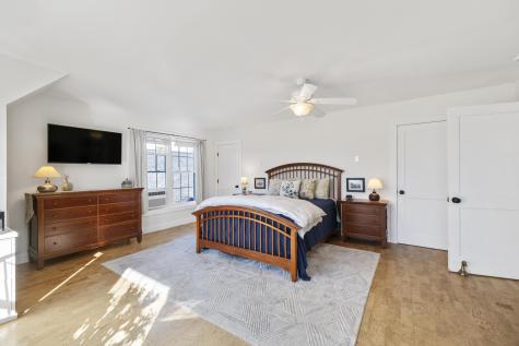 693 Wiscasset Road Boothbay ME 04537