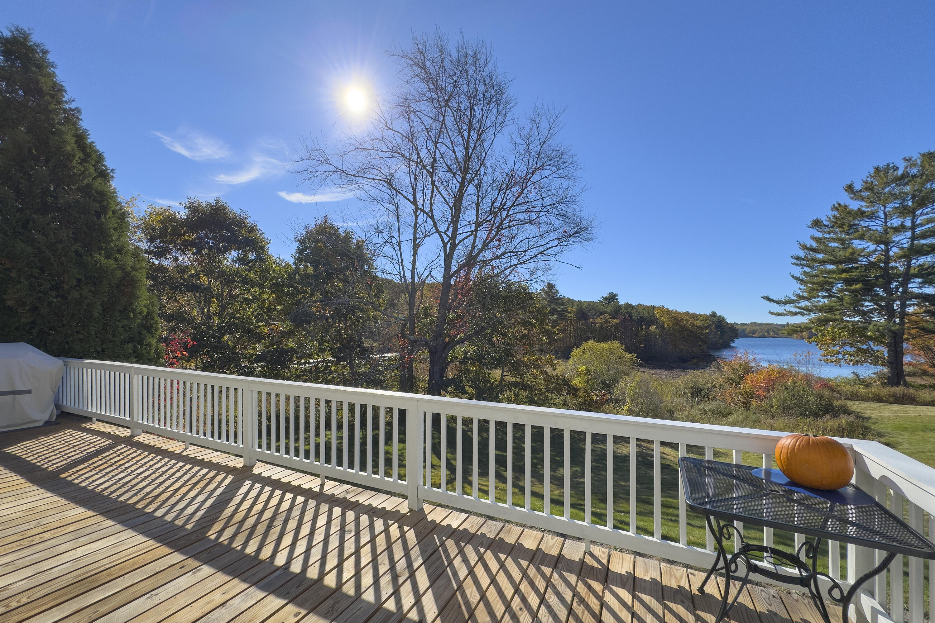 693 Wiscasset Road Boothbay ME 04537