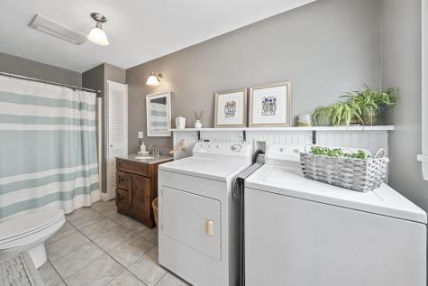 693 Wiscasset Road Boothbay ME 04537