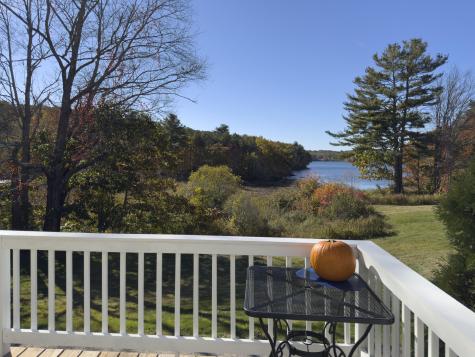 693 Wiscasset Road Boothbay ME 04537