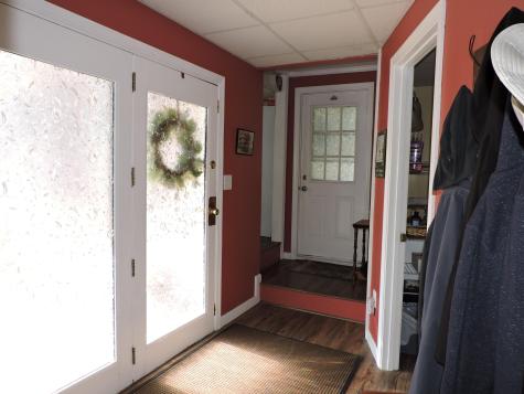 17 Baker Street Clinton ME 04927