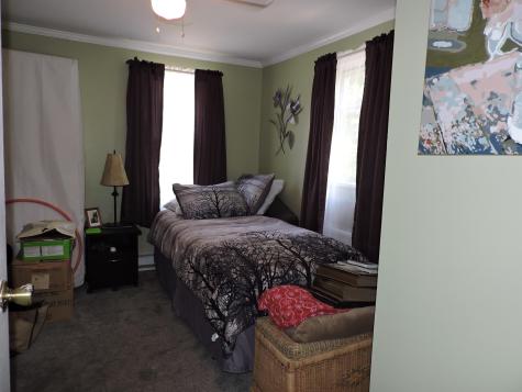 17 Baker Street Clinton ME 04927