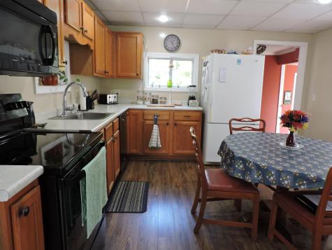 17 Baker Street Clinton ME 04927