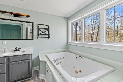 10 Southridge Drive Standish ME 04084