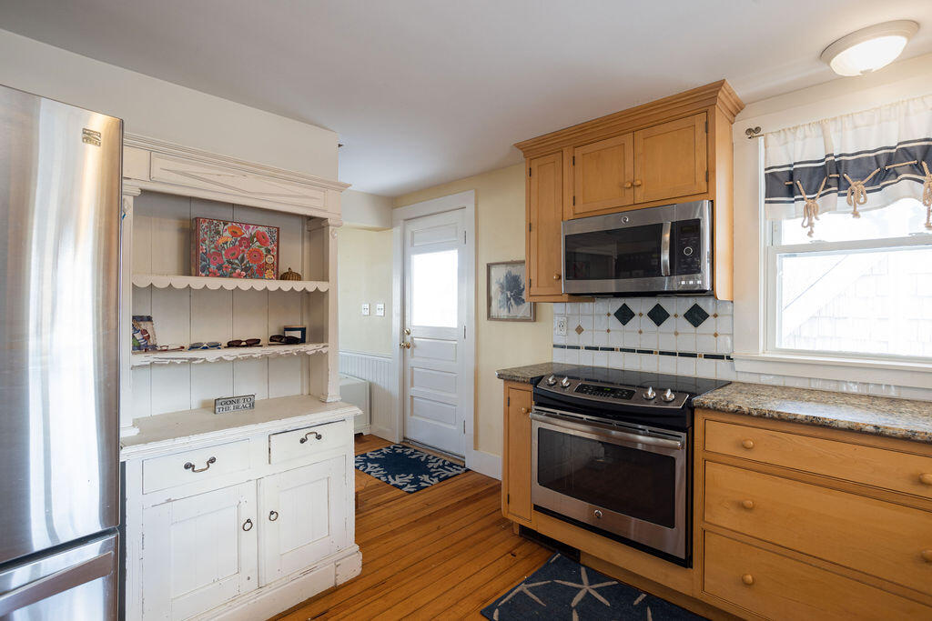 111 Broadway York ME 03909