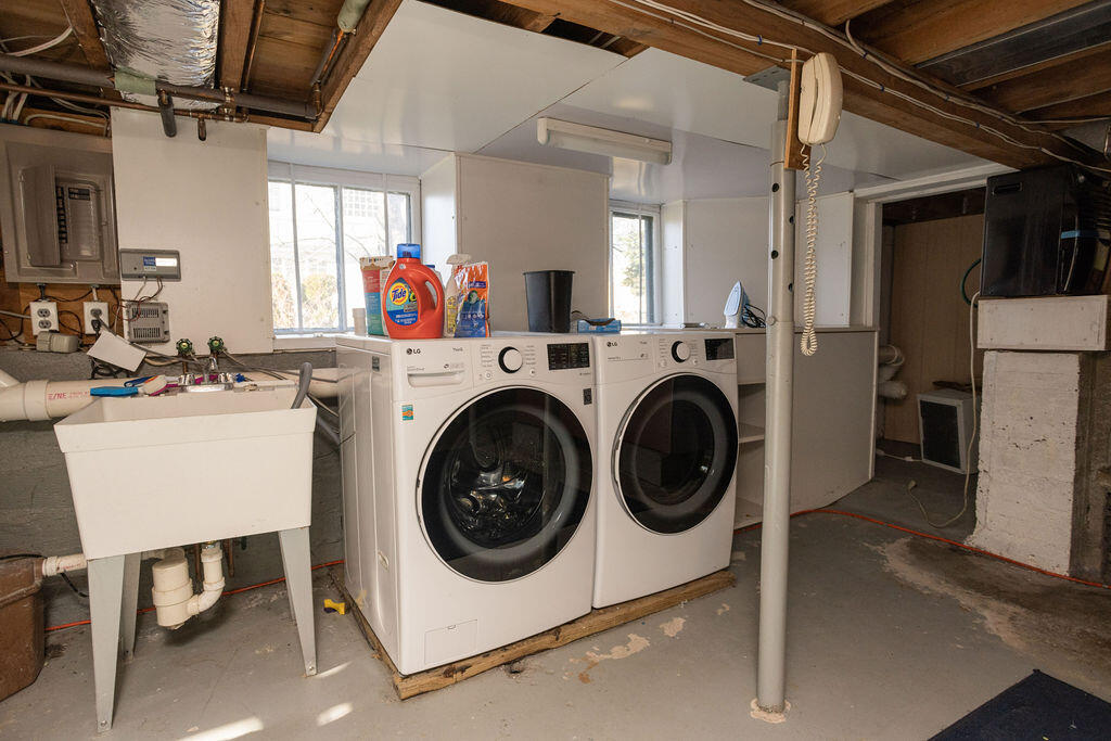 111 Broadway York ME 03909