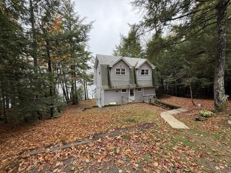 55 Mcnelly Road Island Falls ME 04747