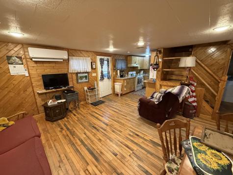 55 Mcnelly Road Island Falls ME 04747