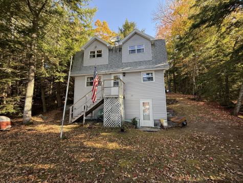 55 Mcnelly Road Island Falls ME 04747