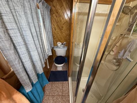 55 Mcnelly Road Island Falls ME 04747