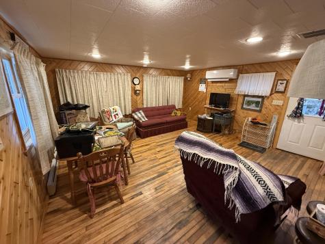 55 Mcnelly Road Island Falls ME 04747