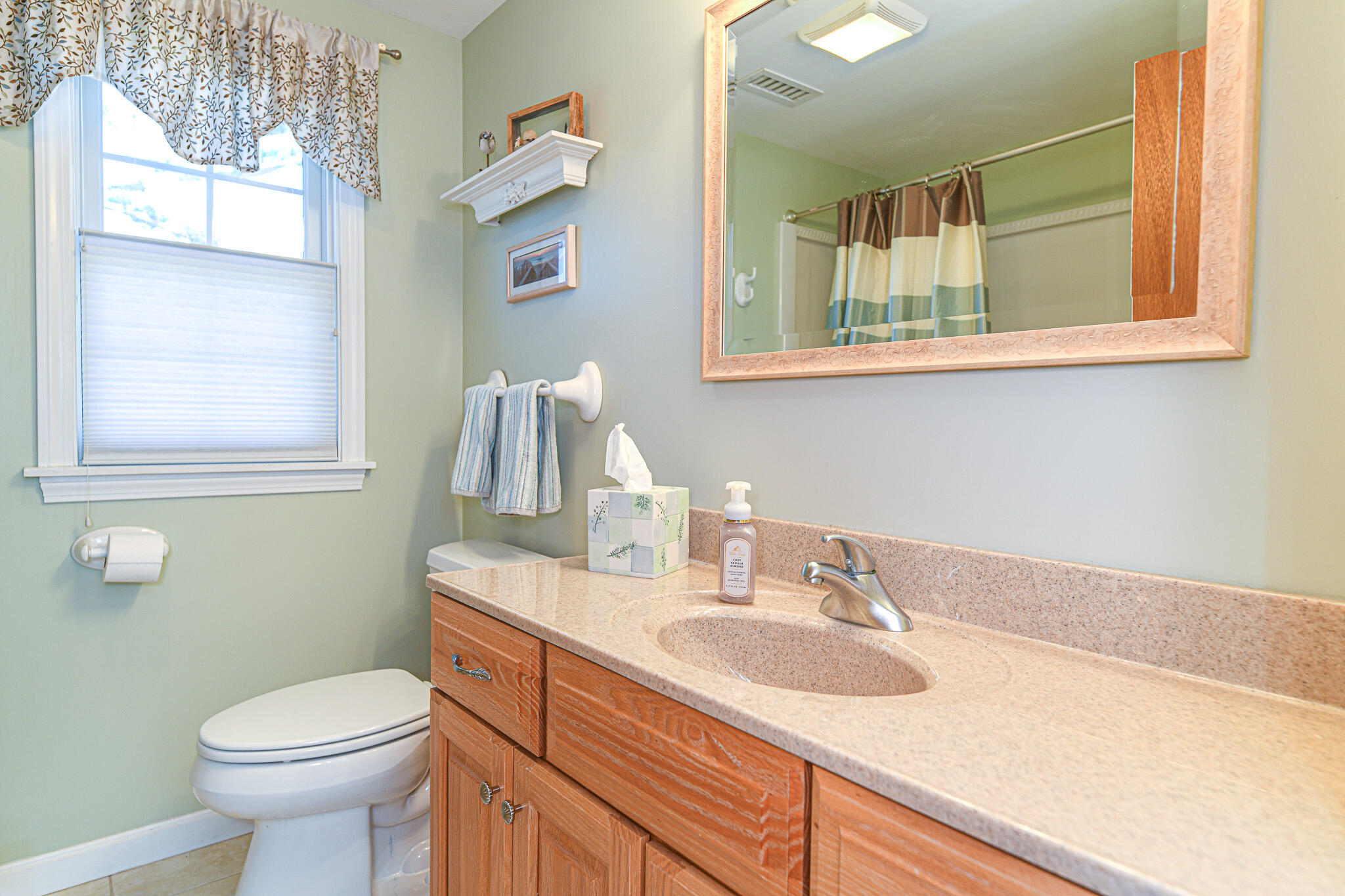 195 S Tibbetts Avenue Wells ME 04090